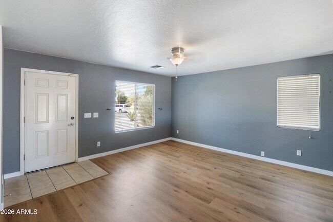 Building Photo - 44924 Balboa Dr