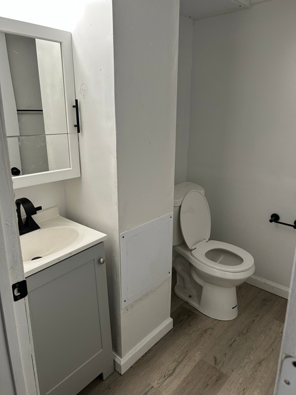 Building Photo - 7446 Calvin Ave