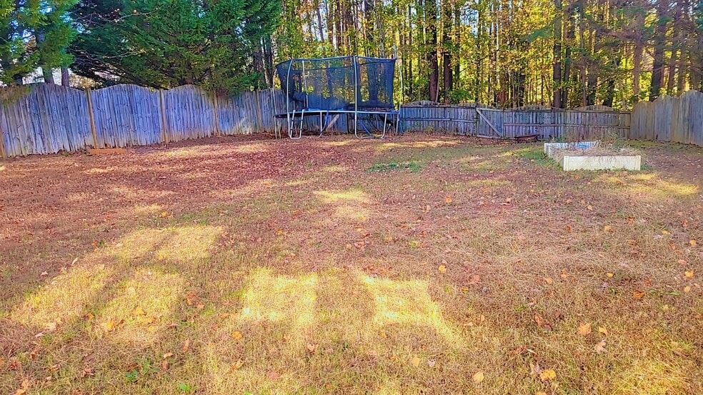 Backyard - 3391 Spindletop Dr NW