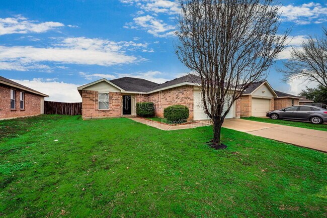 Building Photo - 1345 Castle Ridge Rd