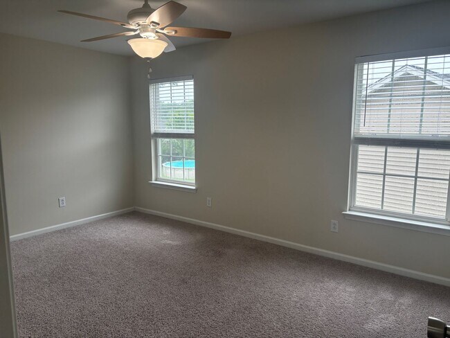 Building Photo - Spacious 5-Bedroom Home with First-Floor P...