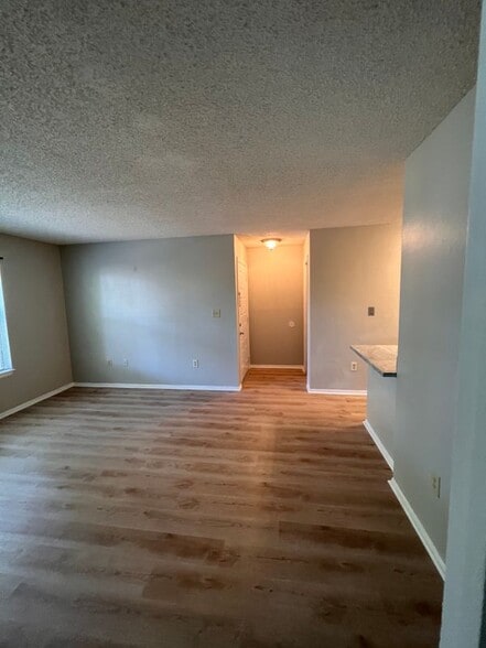 Building Photo - 225 S Tropical Trail