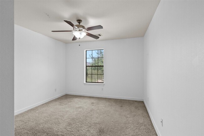 Building Photo - 21507 Bedias Creek Dr