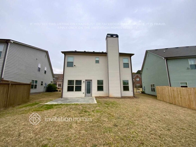 Building Photo - 415 Meadow Vista Ln