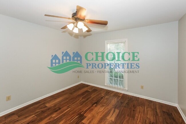 Building Photo - 9223 N Vicksburg Park Ct