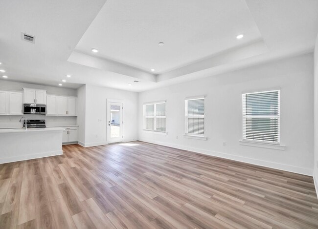 Building Photo - 217 Lyla Ln