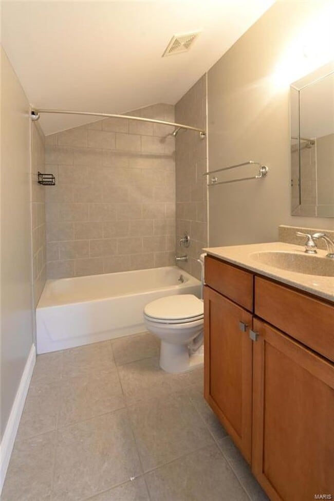 Building Photo - 7709 Gannon Ave