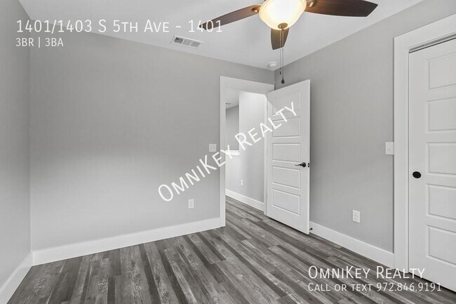 Building Photo - 1401/1403 S 5th Ave-1401