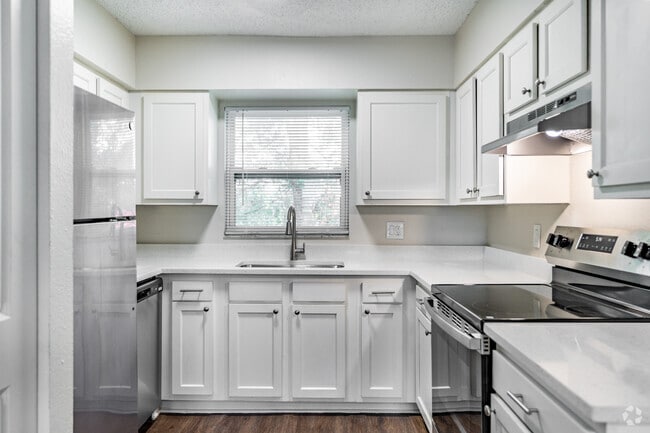 Interior Photo - KC Flats Apartments