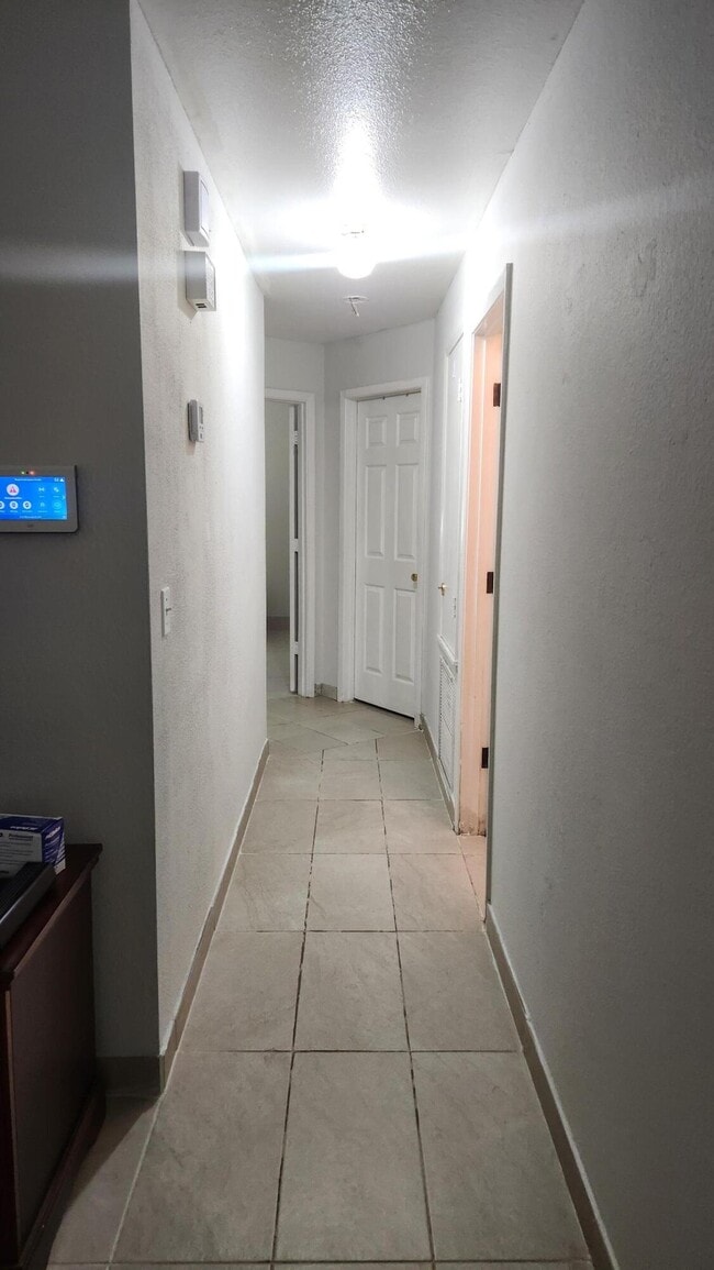 Building Photo - 2289 SE Seamist St