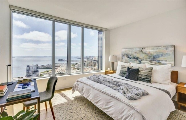 Building Photo - 201 Folsom St