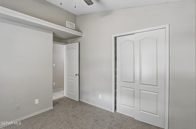 Building Photo - 12353 Tierra Apache Rd