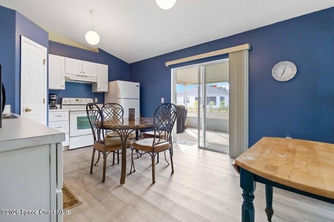 Building Photo - 308 Tamarind Cir NW