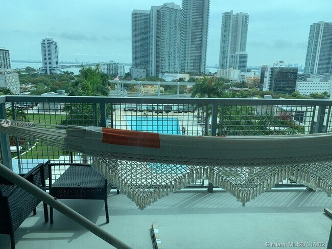 Building Photo - 3301 NE 1st Ave