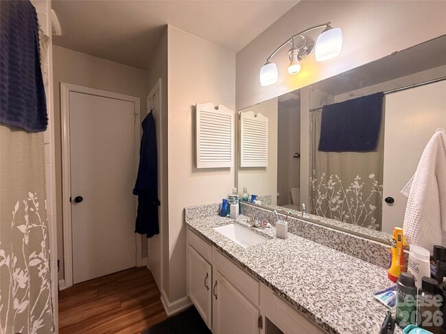 Building Photo - 8212 Circle Tree Ln