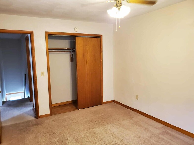 Building Photo - 252 Gompers Ave