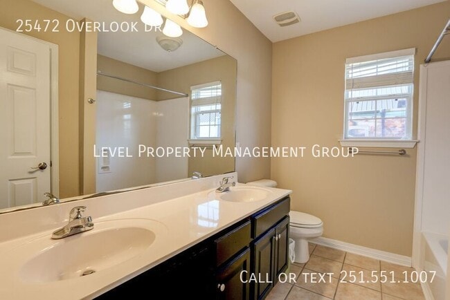 Building Photo - 25472 Overlook Dr