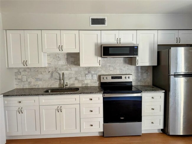 Building Photo - 4201 La Dega Ct