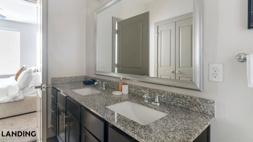 Building Photo - 4115 Louetta Rd