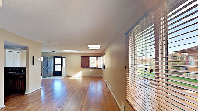 Building Photo - 121 Brandywine Ct