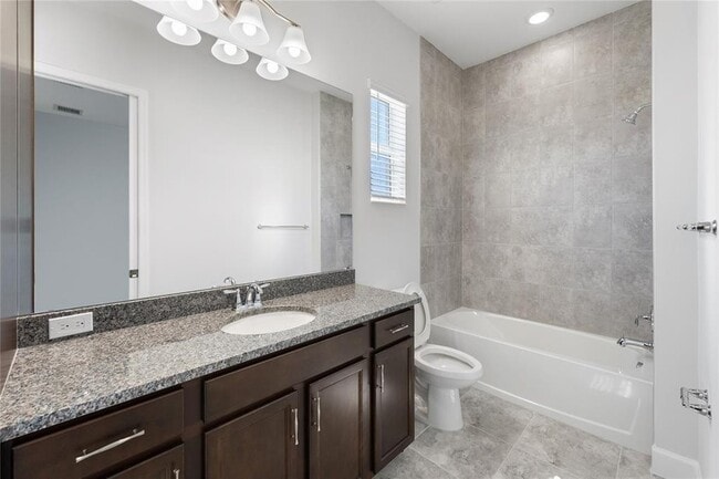 Building Photo - 15000 RedCove Pl