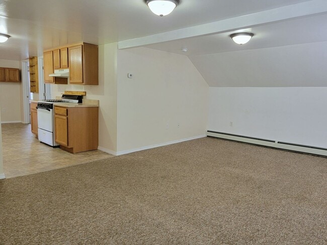 Building Photo - 883 Josephine Ave