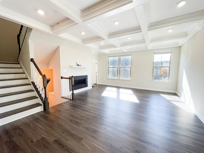 Building Photo - 10132 Dorsey Ln
