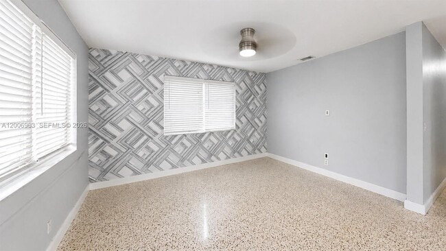 Building Photo - 3630 Percival Ave