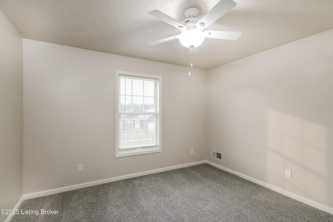 Building Photo - 308 Tex Ave
