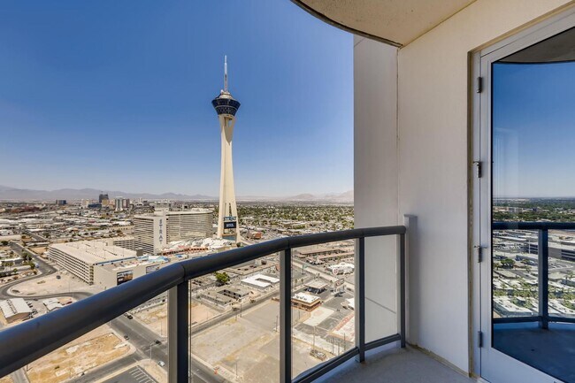 Building Photo - Furnished High rise Just Off the Las Vegas...
