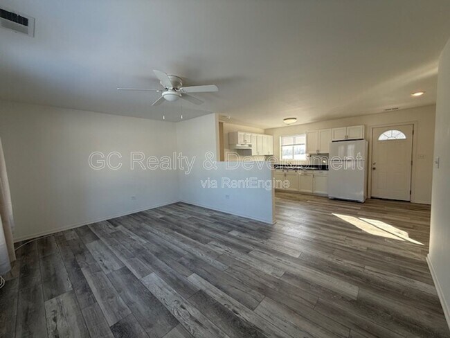 Building Photo - 284 W Windsor Terrace