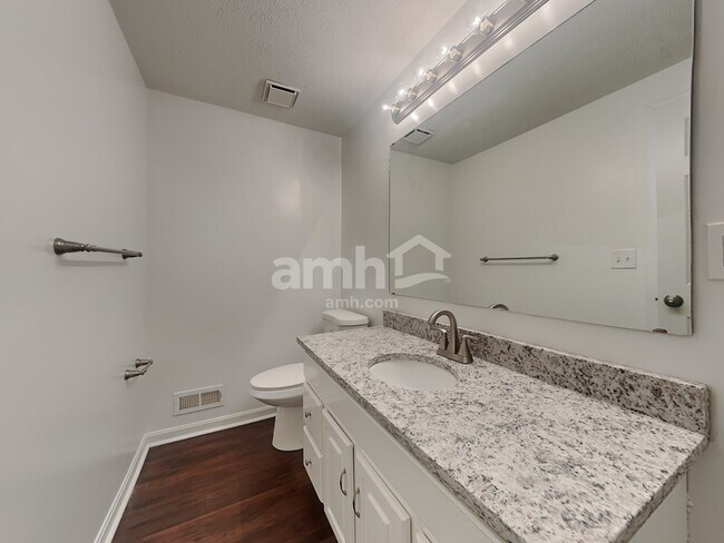 Building Photo - 1335 Wingate Dr
