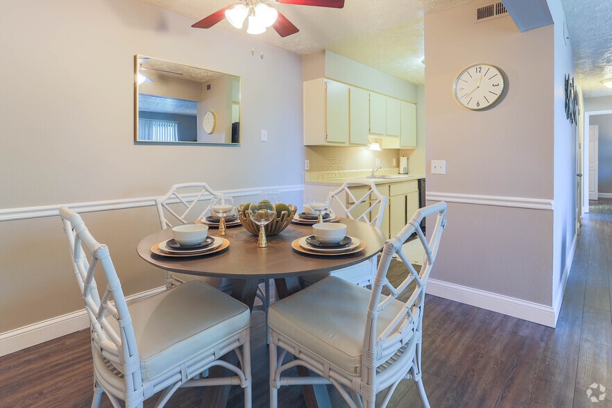 2BR, 2BA - The Staple Inn - Preserve at Evans Place