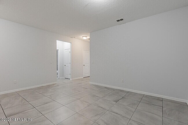 Building Photo - 1492 Autumn Pines Drive