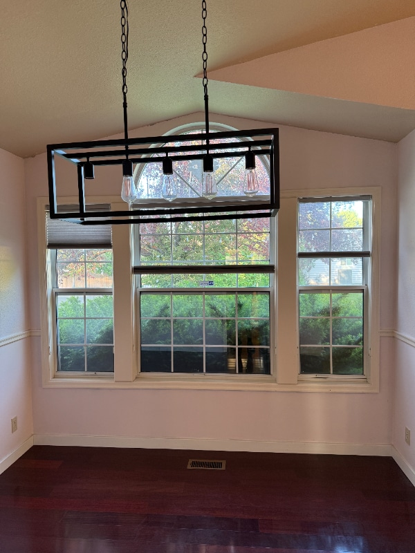 Building Photo - 4860 Kachinas Ave