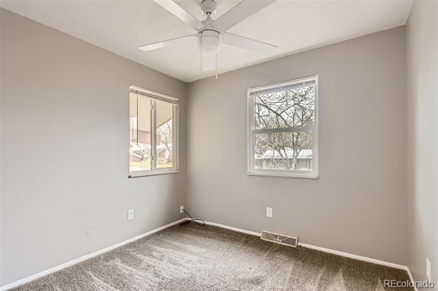 Building Photo - 4733 S Willow St