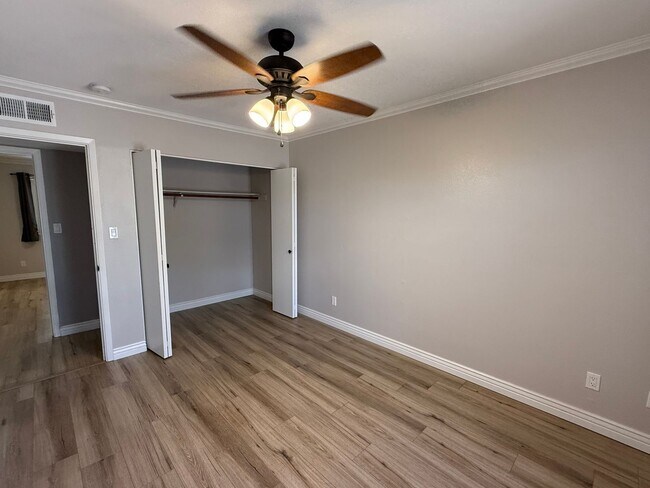 Building Photo - 1742 S Hall