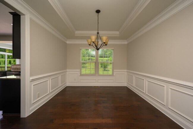 Building Photo - **RARE, EXECUTIVE HOME ON OVER HALF AN ACRE IN WILLIAMSON COUNTY BRENTWOOD ZONED FOR BRENTWOOD MI...