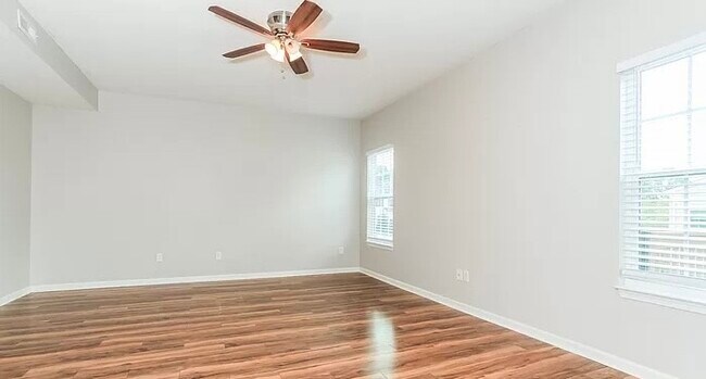 Building Photo - 967 Shephard Woods Ct