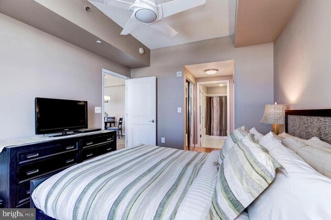 Building Photo - 11700 Old Georgetown Rd