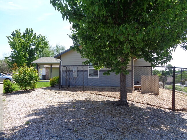 Building Photo - 1364 Northern Heights Loop NE