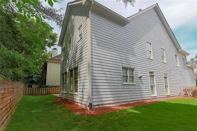 Building Photo - 996 Pitts Rd