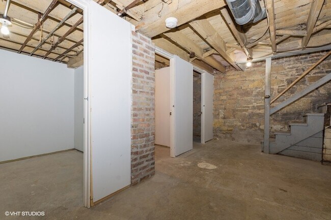 Building Photo - 11335 S Langley Ave