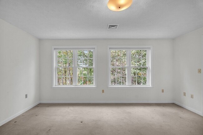 Building Photo - 30 Caspian Way