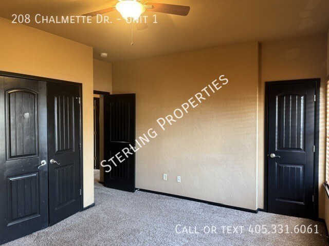 Building Photo - 208 Chalmette Dr