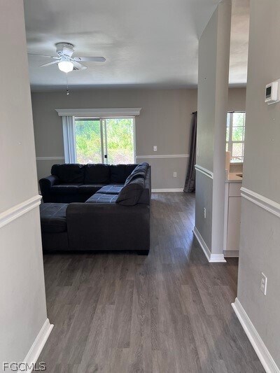 Building Photo - 1107 Enrique St E