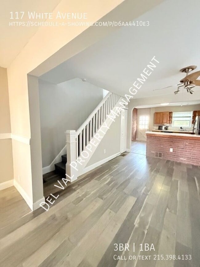 Building Photo - 117 White Ave