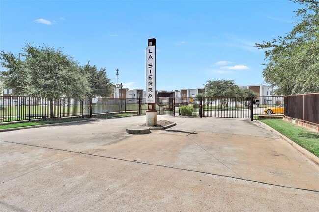 Building Photo - 2209 Padron Pl
