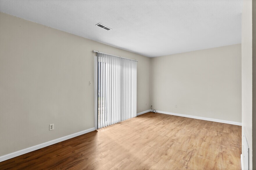 Building Photo - 1599 Miller Rd