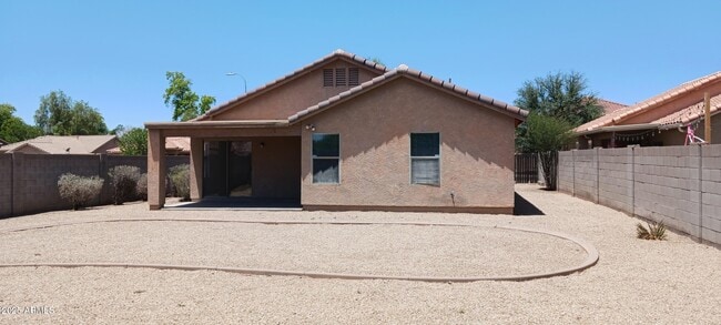 Building Photo - 4803 N 92nd Ln
